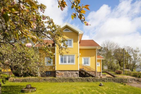 Workers Home Near Volvo, Säve